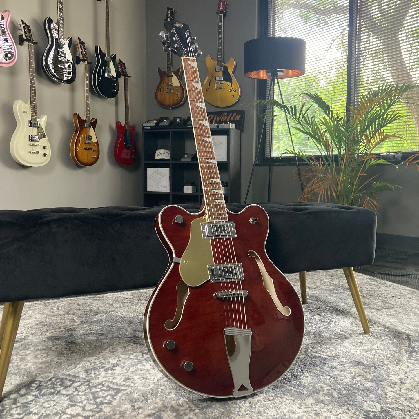 OPEN BOX - Classic 6 Baritone LH