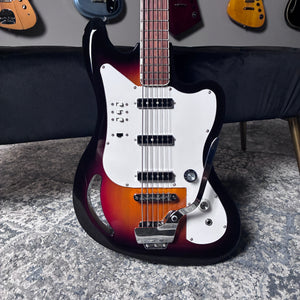 B-STOCK - Eastwood TB64 6-String Bass