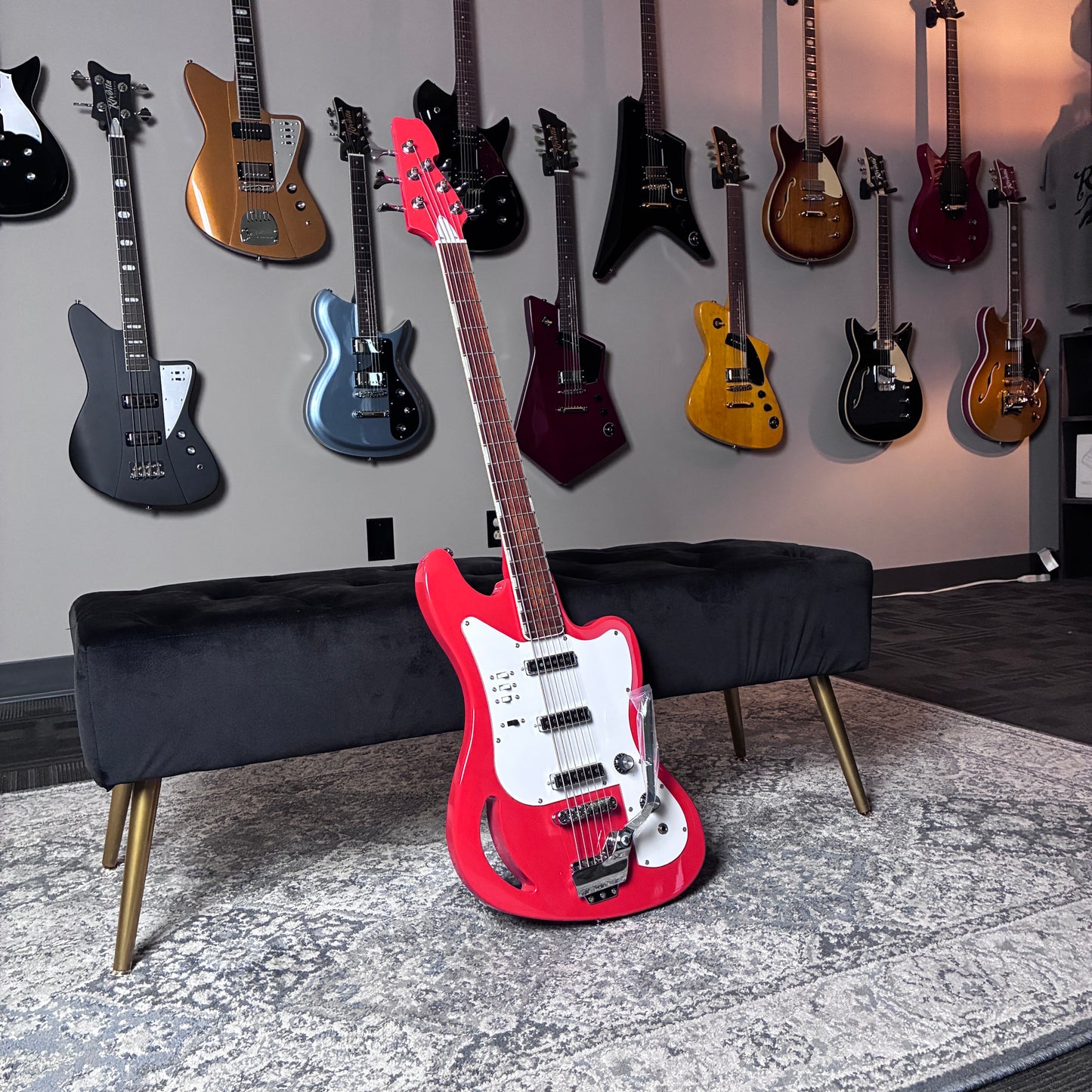 B-STOCK - Eastwood TB64 6-String Bass