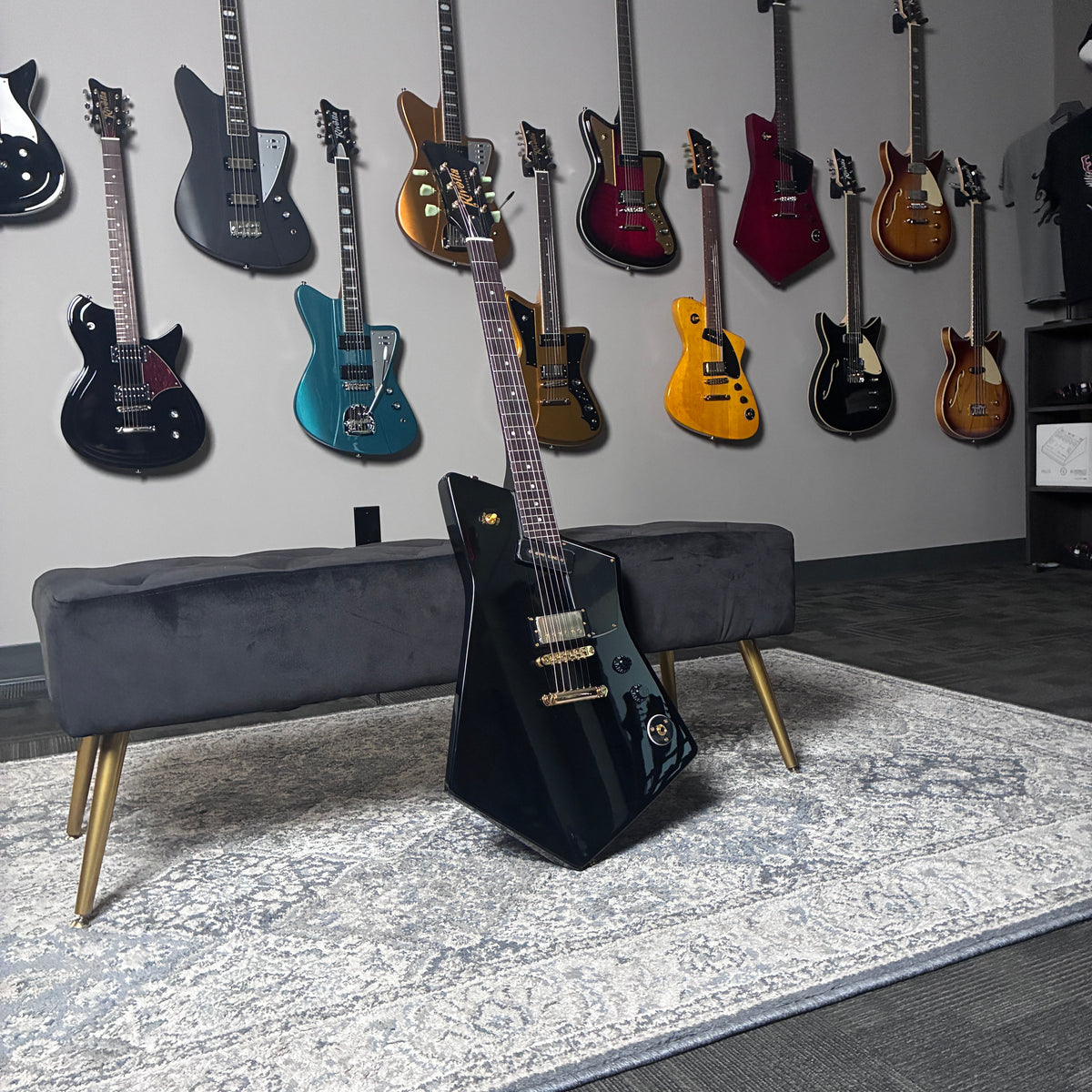 B-STOCK - Rivolta Quadrata (HARD CASE INCLUDED!)